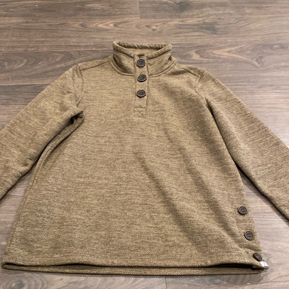 Avalanche green 1/4 button top & side bottom sweater size large
